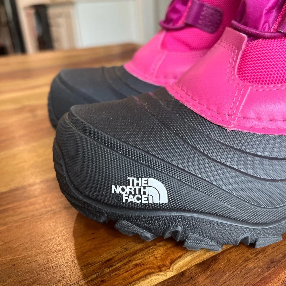 The North Face Kids' Alpenglow IV Boots
Color: Cabaret Pink; Girl size 4 - Picture 8 of 12